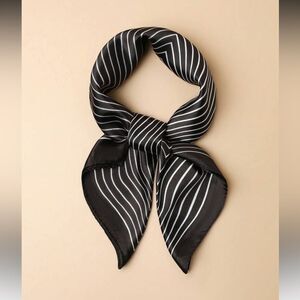 Striped Scarf P99